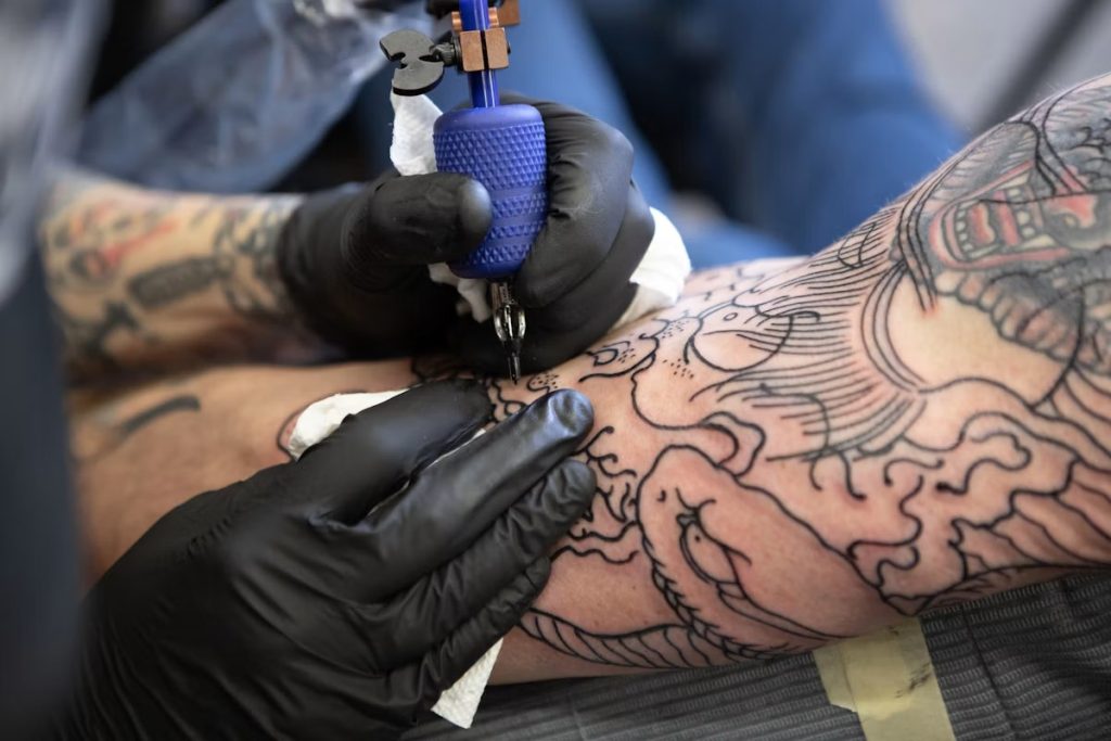 The Rise of Geometric Blackwork: Sacred Symbols on Skin